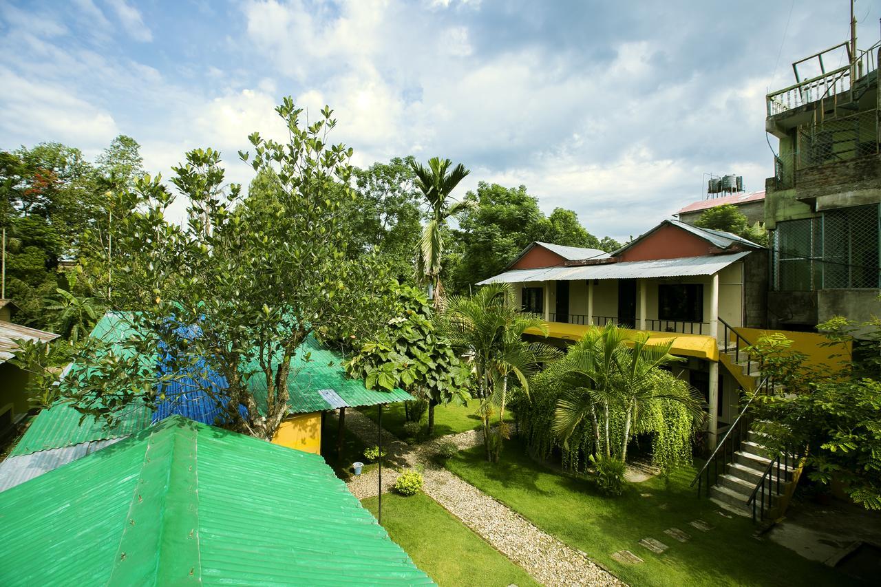 Sauraha Nana Hotel Eksteriør bilde